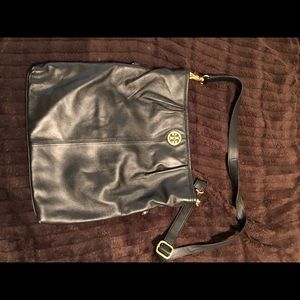 Tory Burch side purse! Great condition